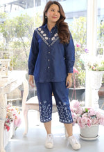 Load image into Gallery viewer, Embroidered Denim Coordsets: A Blend of Timeless Denim and Artistic Elegance 03