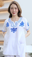 Load image into Gallery viewer, Rayon Top Half Sleeves T-02-White