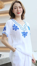 Load image into Gallery viewer, Rayon Top Half Sleeves T-02-White