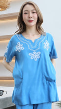 Load image into Gallery viewer, Rayon Top Half Sleeves T-02-Light Blue