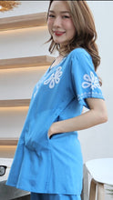 Load image into Gallery viewer, Rayon Top Half Sleeves T-02-Light Blue