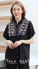 Load image into Gallery viewer, Rayon Top Half Sleeves Embroidered T-05-Black