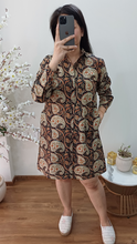 Load image into Gallery viewer, Cotton Chick Print Shirt Dress 2
