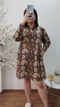 Load image into Gallery viewer, Cotton Chick Print Shirt Dress 2
