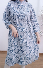 Load image into Gallery viewer, Cotton Chick Print Long Shirt Dress 7
