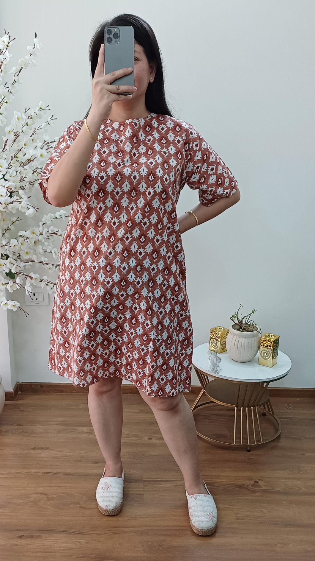 Cotton Chick Print Round Neck 4