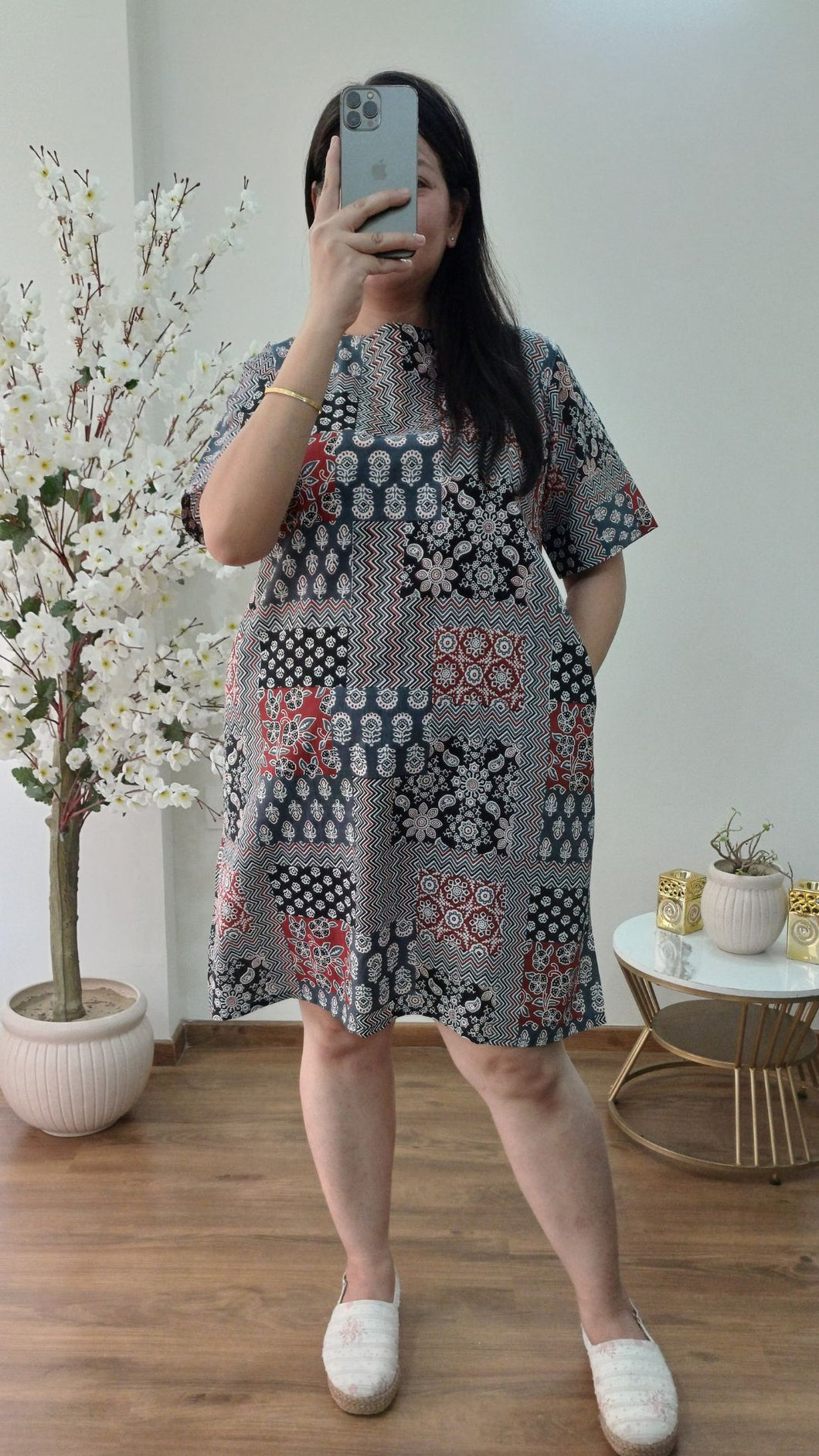 Cotton Chick Print Round Neck
